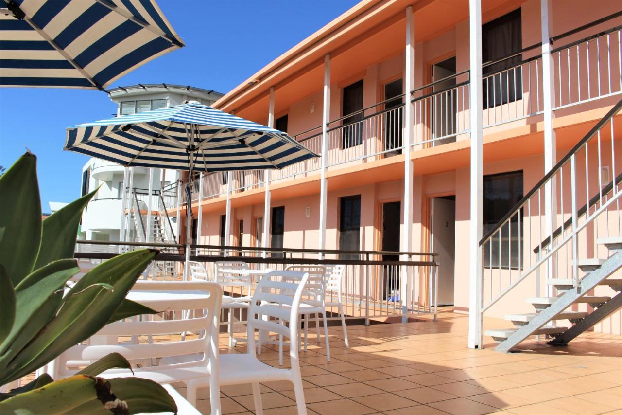 Camden Motor Inn Mermaid Beach Extérieur photo
