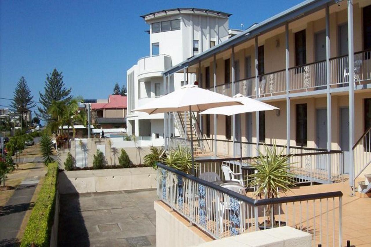 Camden Motor Inn Mermaid Beach Extérieur photo